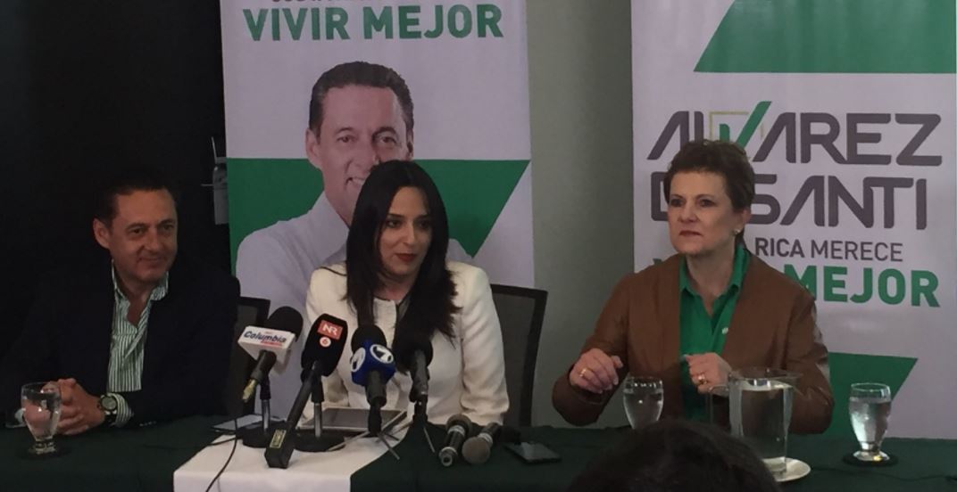 Exprecandidata del Movimiento Libertario le da la adhesión a Álvarez Desanti