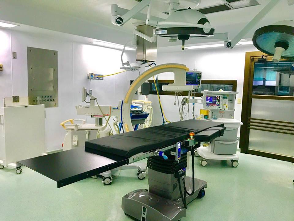 Max Peralta realizará cirugías con mayor complejidad