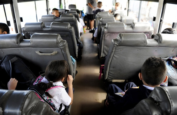 CTP otorgó permisos para transportar estudiantes