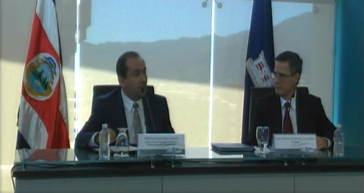 TSE hace llamado sobre encuestas falsas  