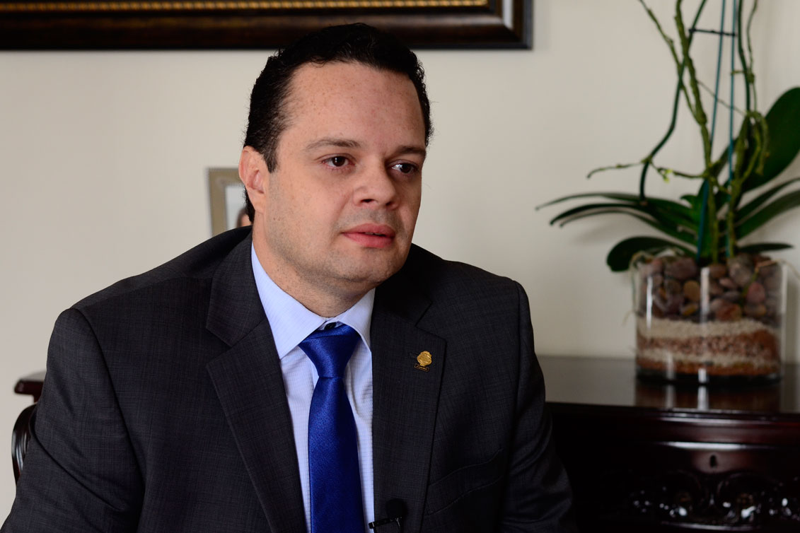 Diputados tendrán acceso a expediente de Celso Gamboa