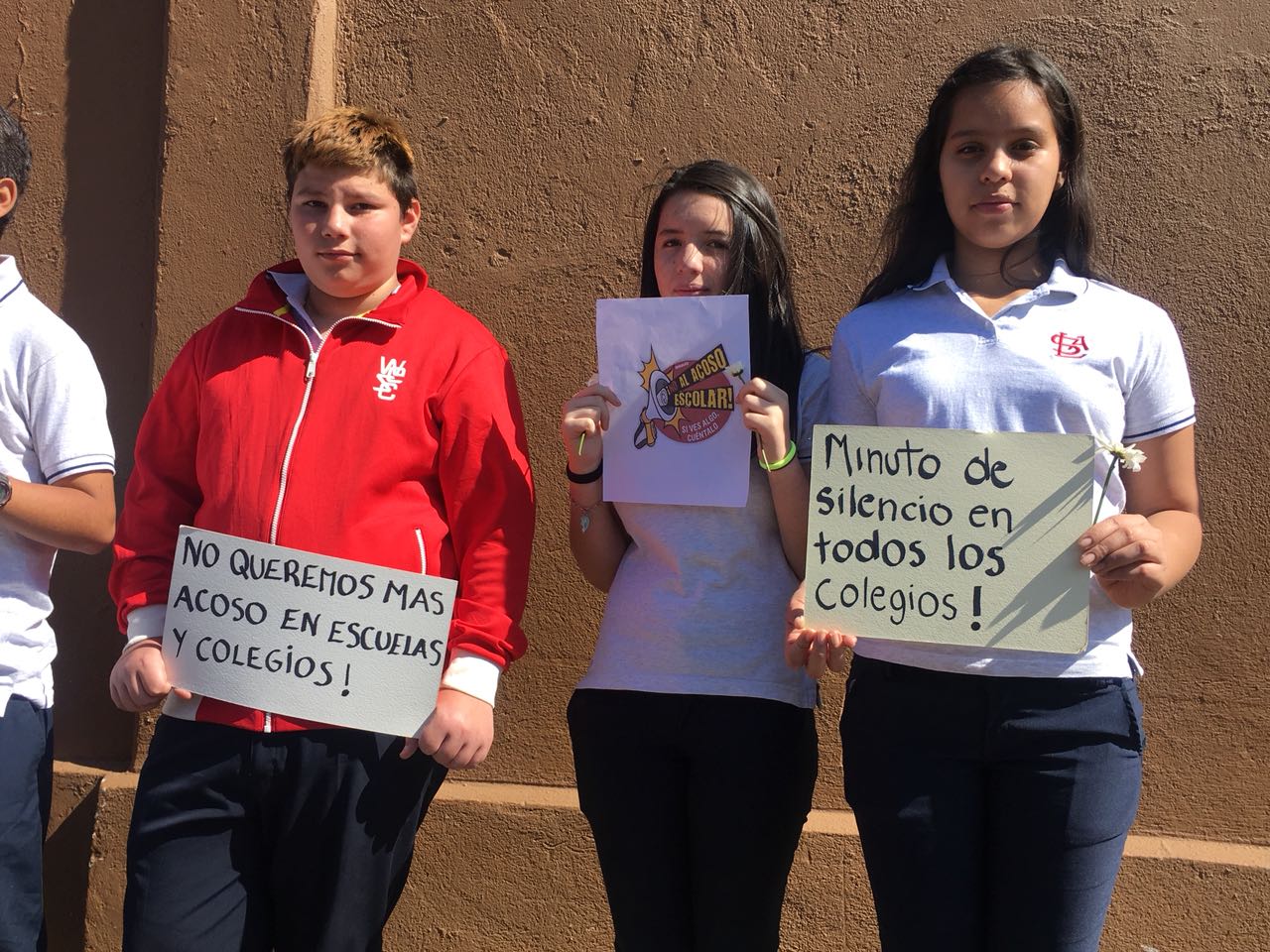 (+VIDEO) Estudiantes se unen para decir 