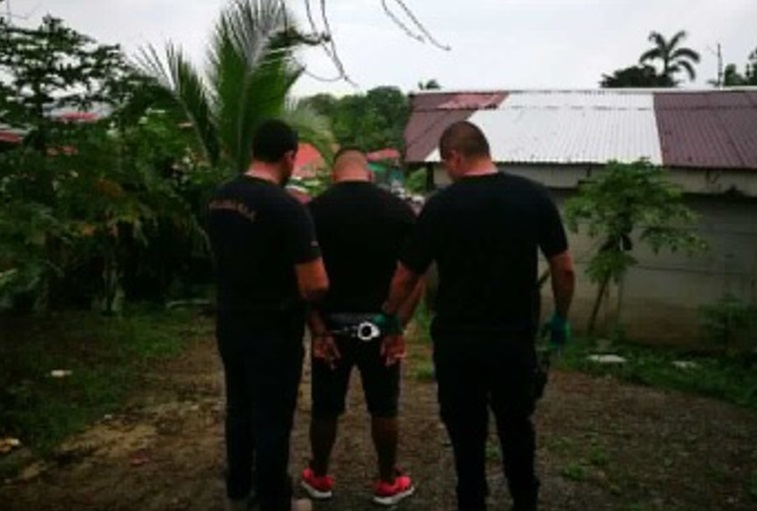 Jacó: Capturado oficial que protegía banda narco