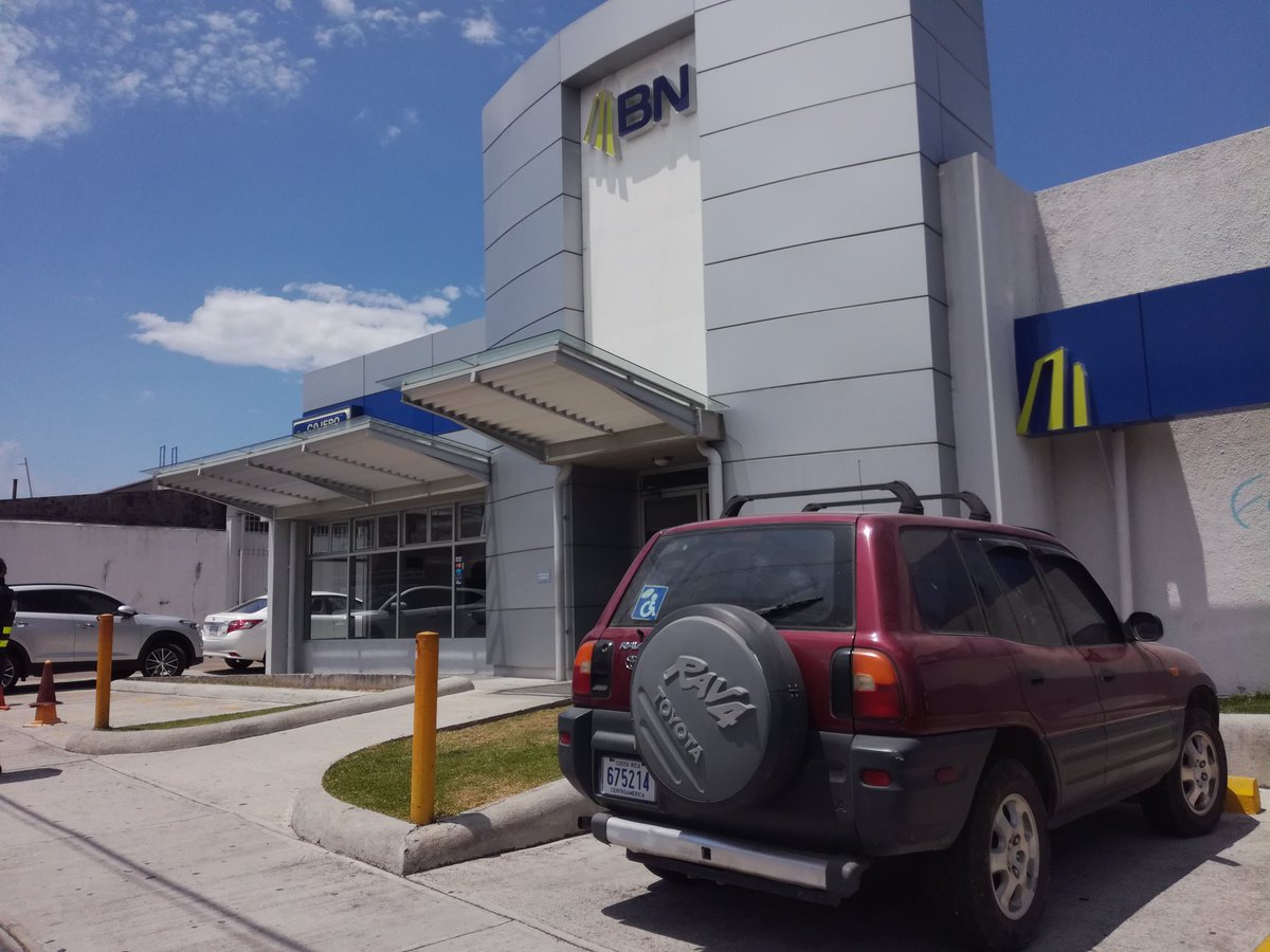 URGENTE: Asaltan sucursal del Banco Nacional en Moravia