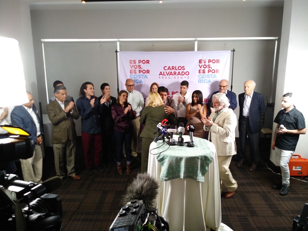 Liberacionistas se unen a las filas del PAC