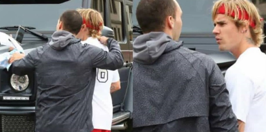 (+VIDEO) Justin Bieber rompe teléfono de un fanático