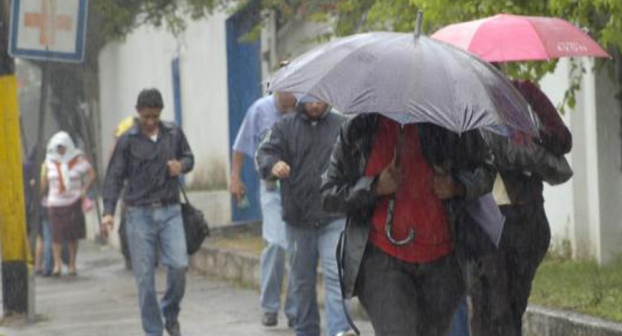 Fin de semana presentó deslizamientos e inundaciones