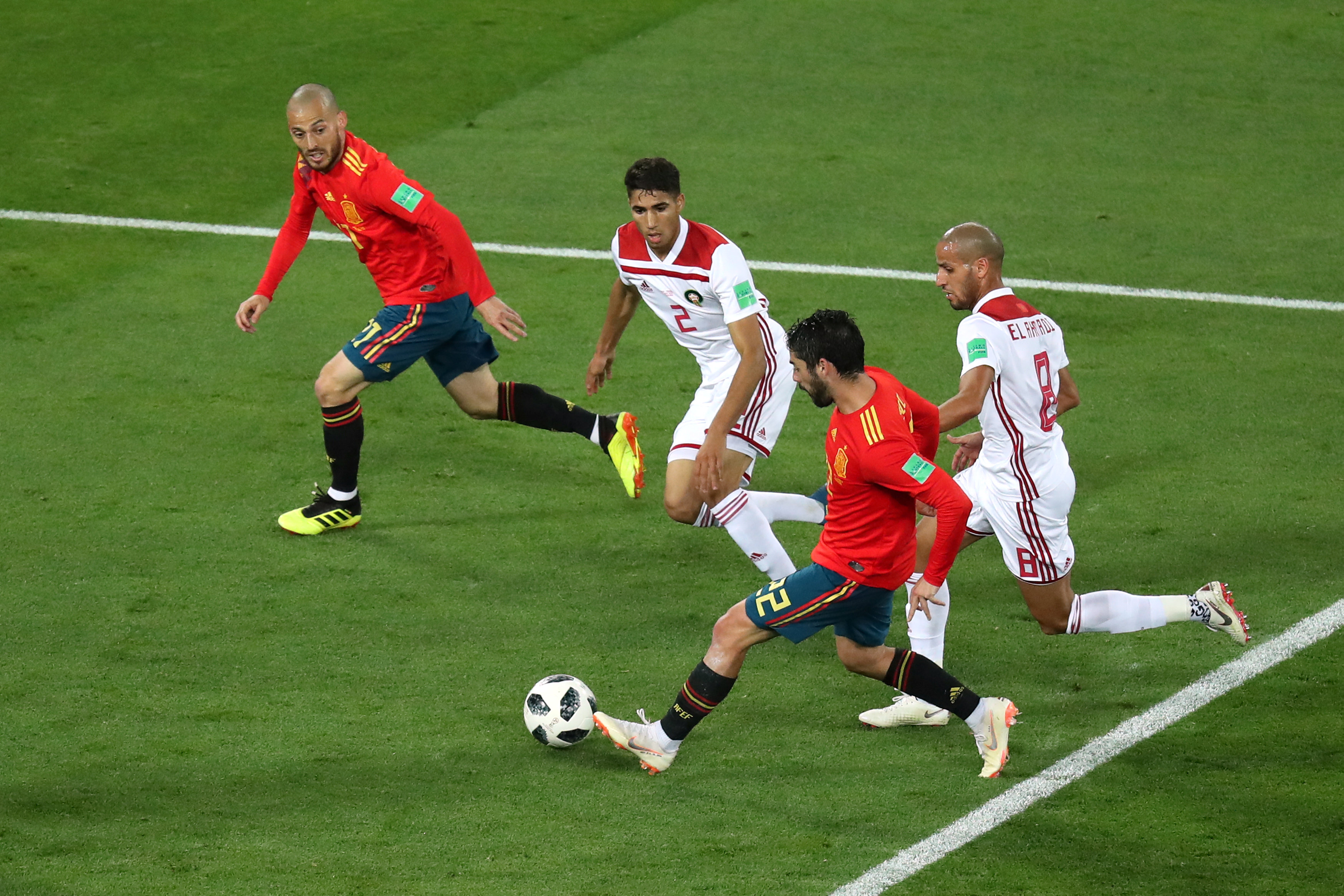 (+FOTOS) El VAR le da a España un suspiro y pasa de primero ante Marruecos