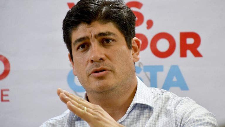 Carlos Alvarado anuncia su segundo viaje como jefe de Estado