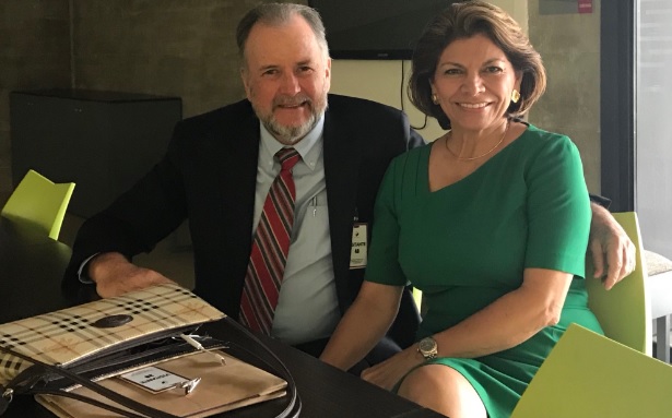 (+VIDEO) Viceministro suspendido por burlas hacia Laura Chinchilla