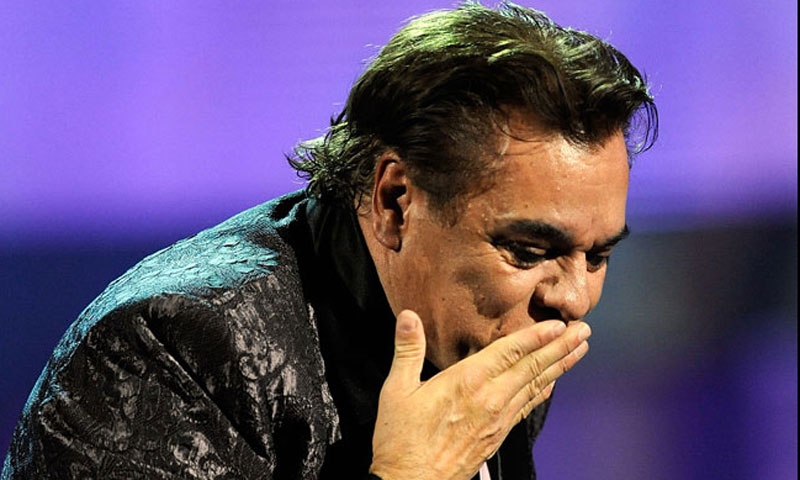 Juan Gabriel rompe récord en Spotify, a 2 años de su muerte 