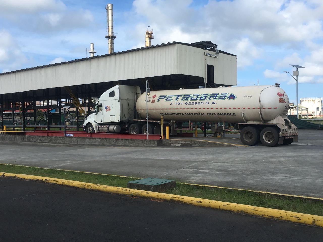 Recope reanuda abastecimiento en Moín