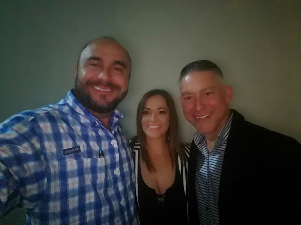 Kristian Mora llama la “atención” de los televidentes con este encuentro