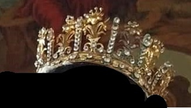 (+FOTOS) Roban reliquias religiosas de iglesia en Heredia