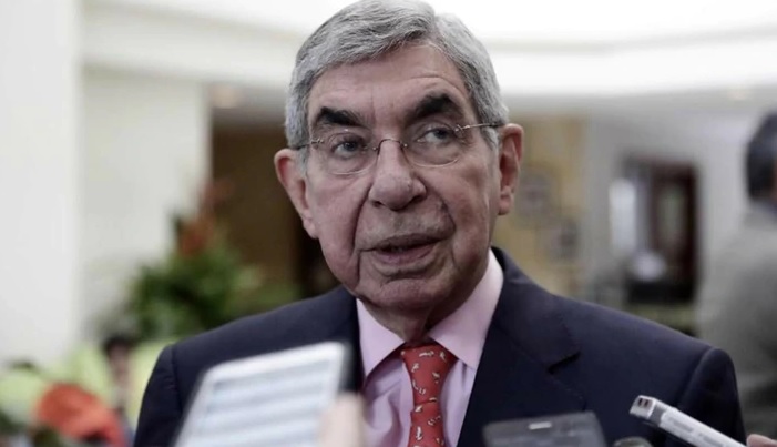 Anulan sobreseimiento a favor de Óscar Arias por caso Crucitas

 