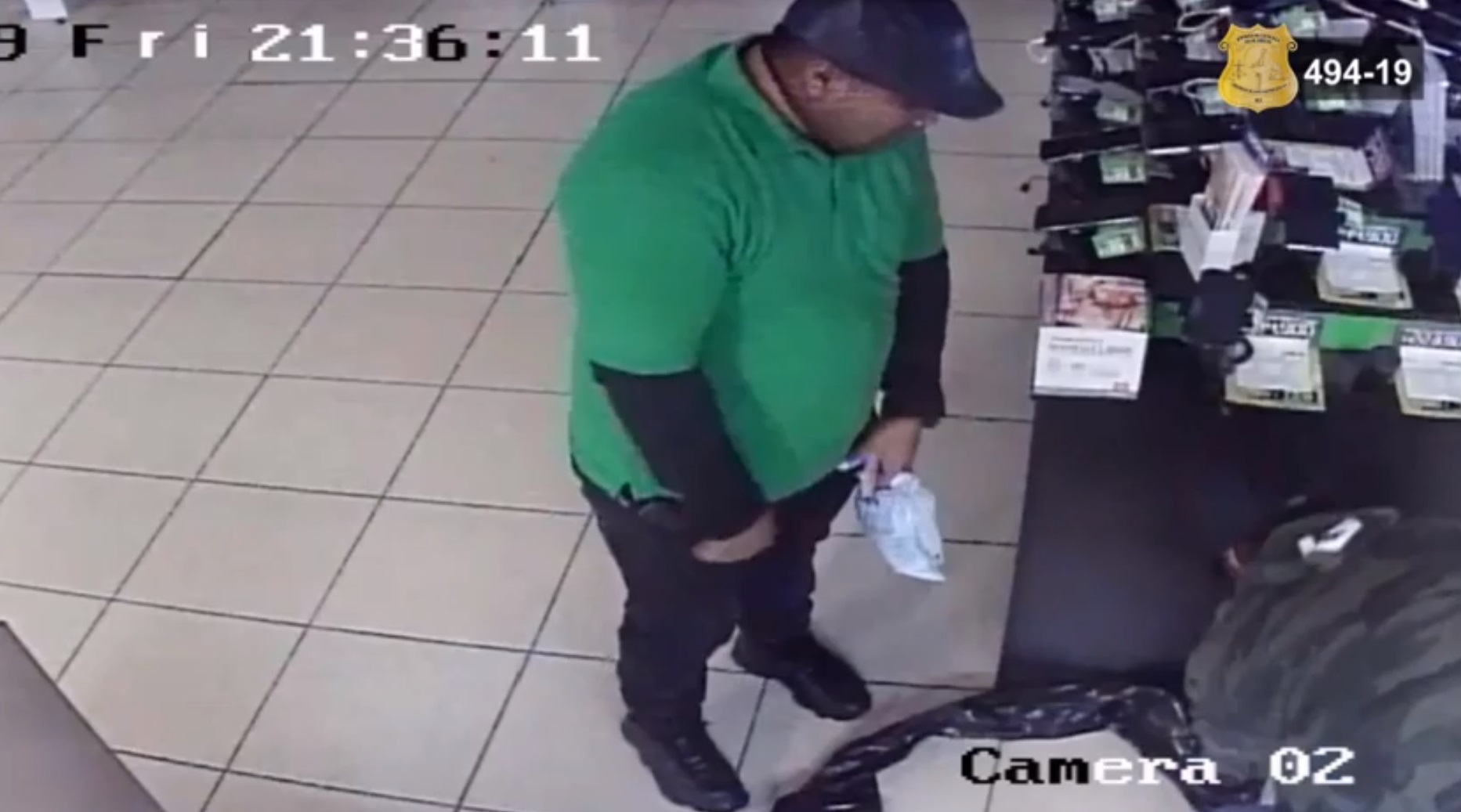 (+VIDEO) Sujetos asaltan almacén de electrodomésticos: se llevan celulares y efectivo