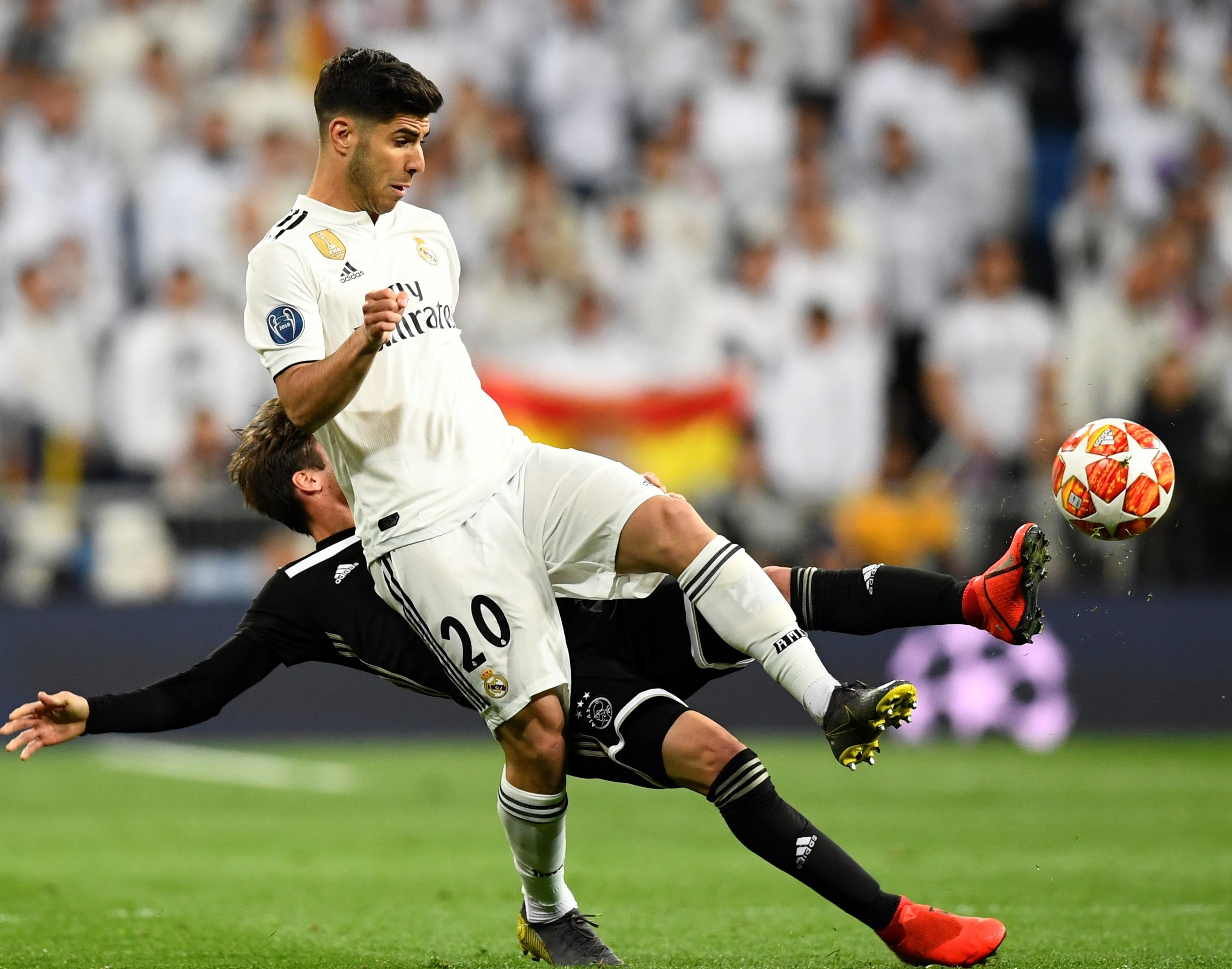 Marco Asensio sufre grave lesión de rodilla