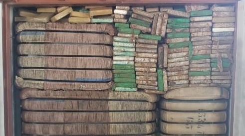 Encuentran contenedor con más de 300 kilos de cocaína en Limón 