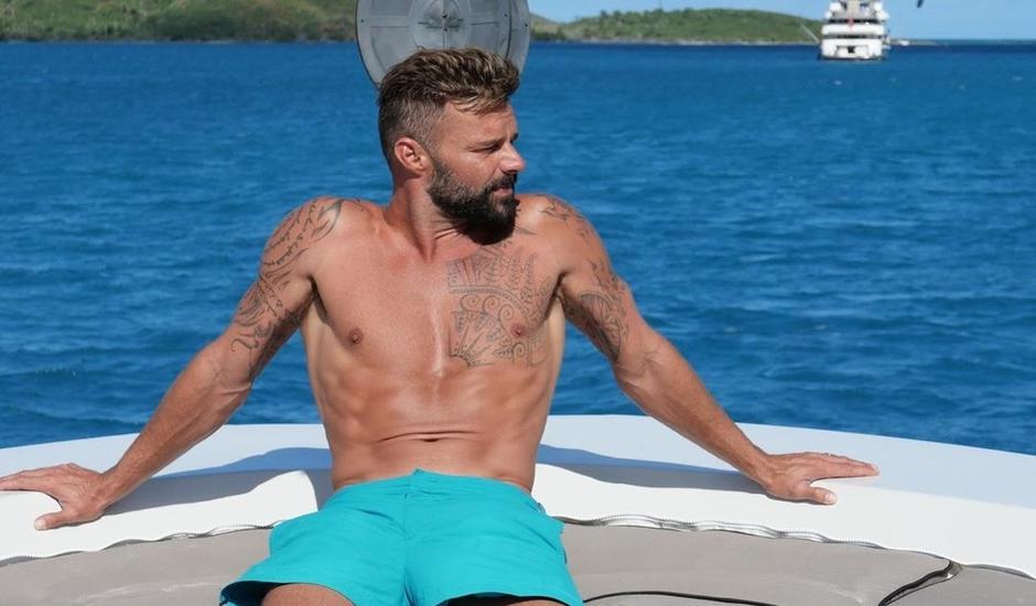 Ricky Martin revela que su padre le reclamó su ausencia