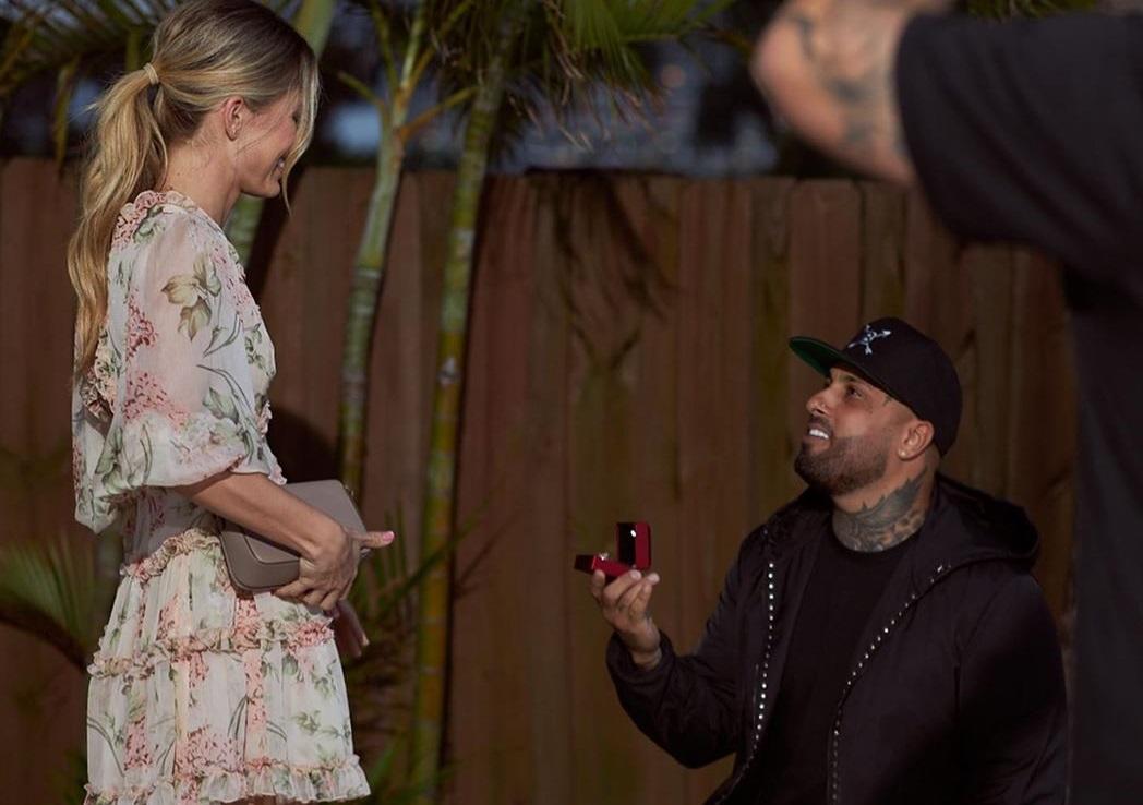 La romántica propuesta de matrimonio de Nicky Jam a su novia

 