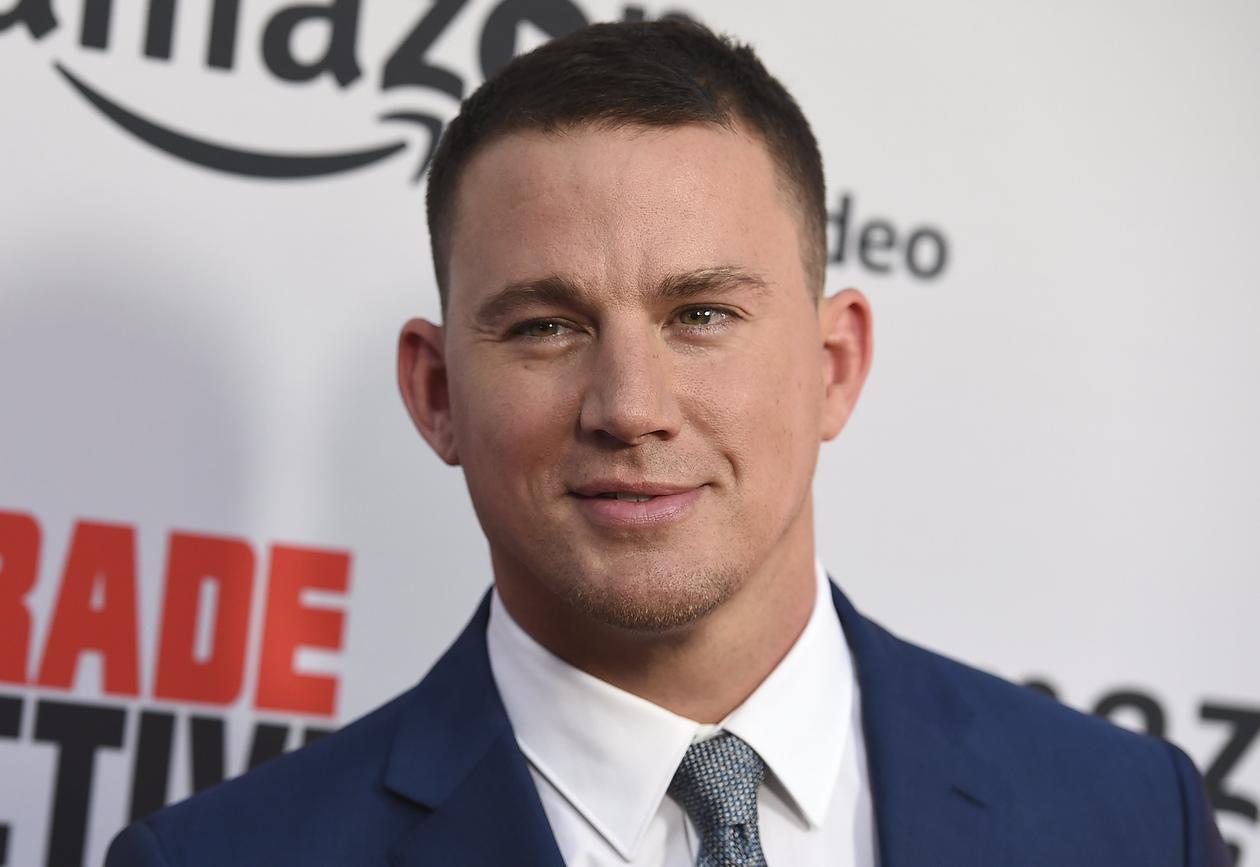 Channing Tatum causa furor en redes sociales. | AP