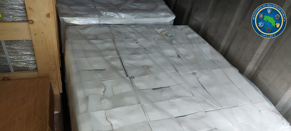 Limón: 2.4 toneladas de cocaína en contenedor proveniente de Colombia