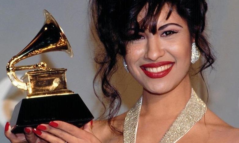 Selena Quintanilla recibirá el Premio a la Trayectoria. | Instagram @selenaqofficial
