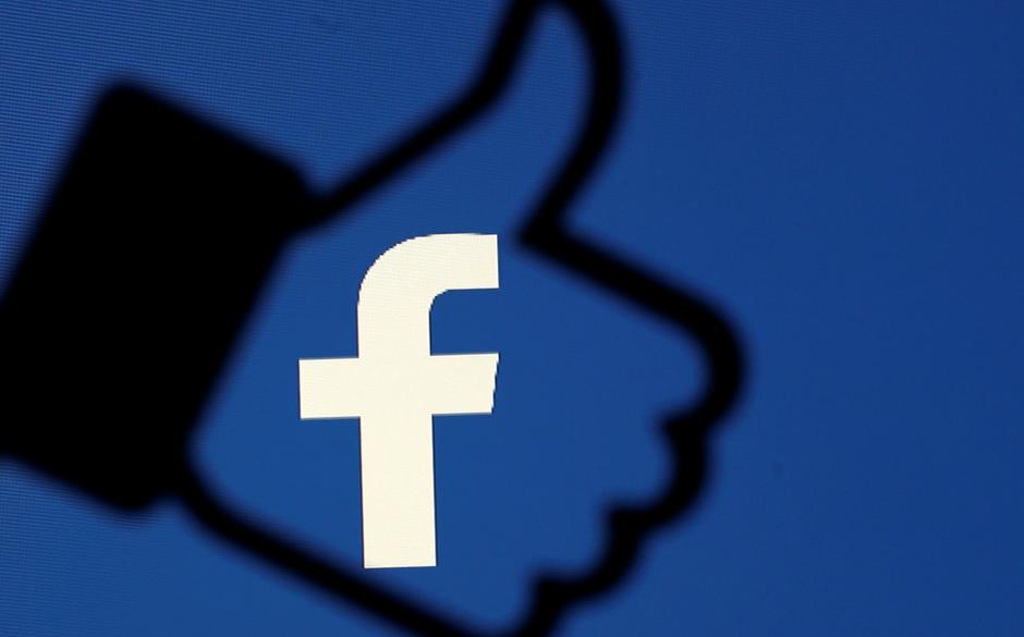 ¿Adiós a los 'likes'? Facebook retira botón 'Me gusta' de páginas públicas