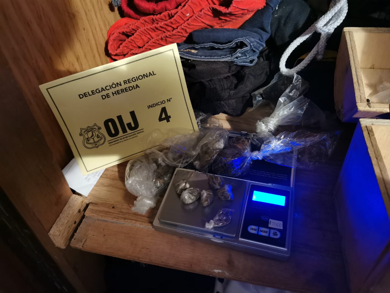 Menor de 16 años asaltó vivienda en Heredia