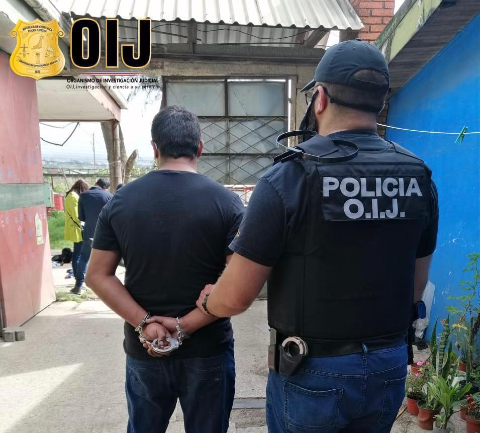 Solicitan medidas cautelares contra sospechosos de difundir de pornografía infantil