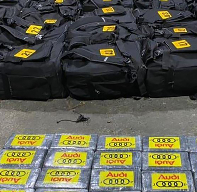 Se trata de 4.3 toneladas de cocaína. (Foto: MSP) Se trata de 4.3 toneladas de cocaína. (Foto: MSP)