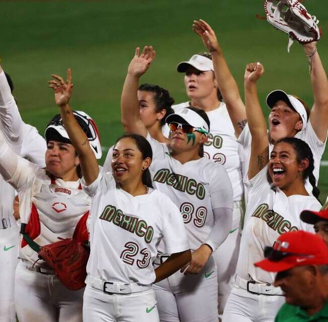 Sancionan a selección de sóftbol femenino de México por botar uniformes. (Foto: Reuters) Sancionan a selección de sóftbol femenino de México por botar uniformes. (Foto: Reuters)