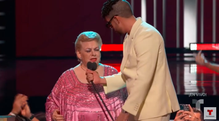 Paquita la del Barrio fue homenajeada en los Premios Billboard 2021(Fuente: Telemundo) Paquita la del Barrio fue homenajeada en los Premios Billboard 2021(Fuente: Telemundo)