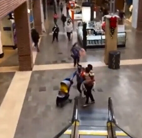 Reportan tiroteo en centro comercial de EEUU | VIDEO Reportan tiroteo en centro comercial de EEUU | VIDEO