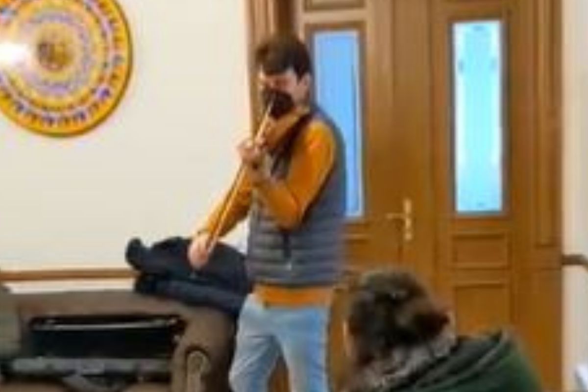 André Robles Field pertenece a la Ópera de Berlín