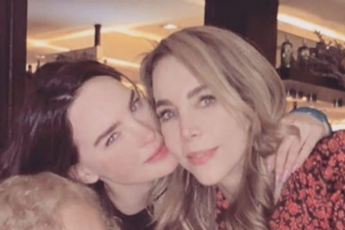 Fans aseguran que mensaje de la mamá de Belinda es una indirecta para Nodal