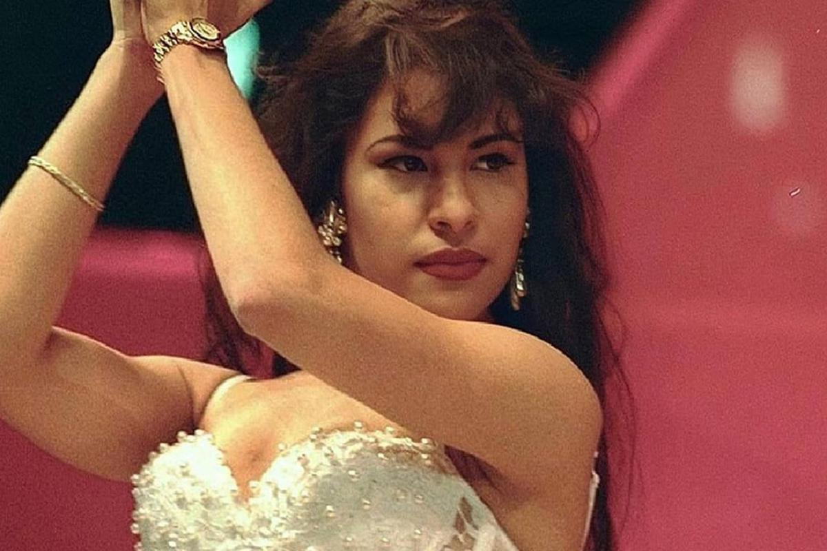 Papá de Selena confirma lanzamiento de nuevo disco tras 27 años de su muerte