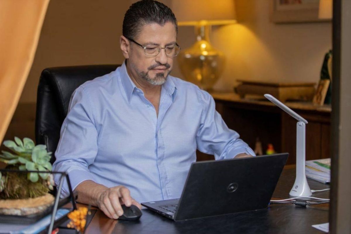 Wall Street Journal dice que la acusación de acoso sexual de Chaves frenó su nombramiento en Brasil