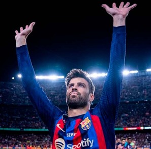 Además, no solo la influencer mostró su apoyo a Shakira, ya que otros famosos también lo hicieron. Además, no solo la influencer mostró su apoyo a Shakira, ya que otros famosos también lo hicieron.