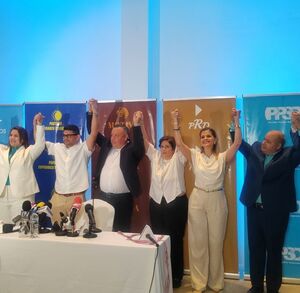 Pilar Cisneros oficializó la decisión del movimiento afín al presidente Rodrigo Chaves