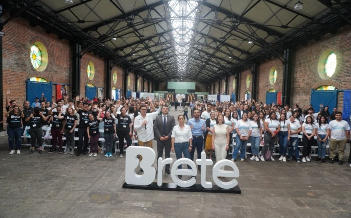 Feria Brete de emprendedores cumple dos años.