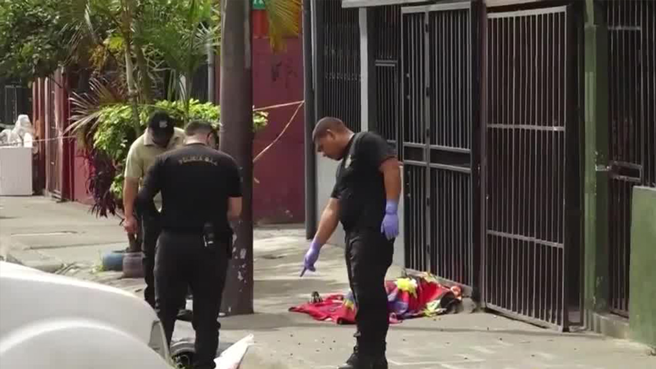 Limón y Puntarenas se quedaron sin médicos forenses Limón y Puntarenas se quedaron sin médicos forenses