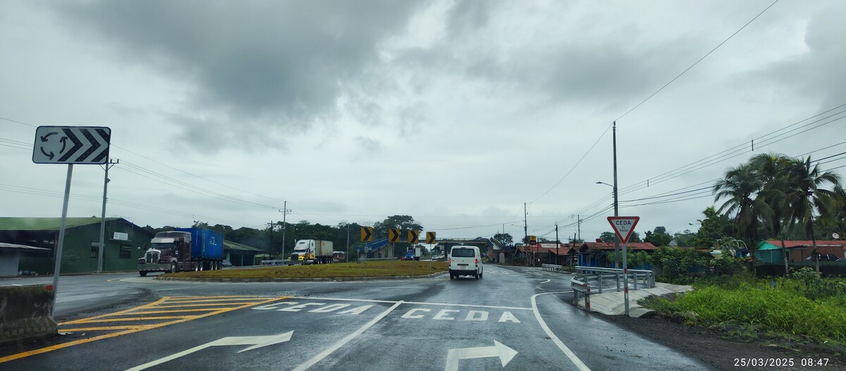 Sala Constitucional pide informes sobre seguridad de las rotondas en ruta 32