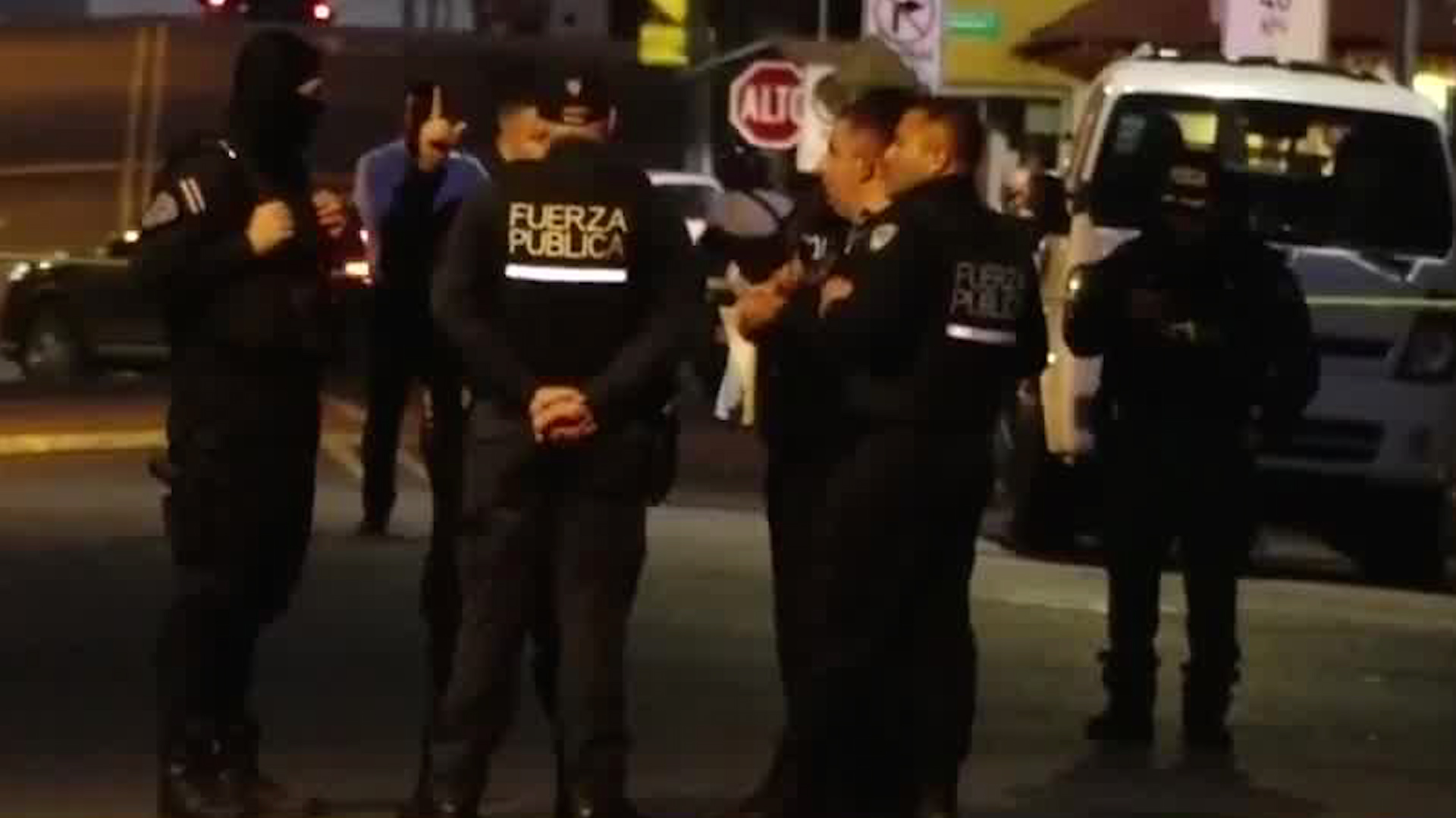 Joven es asesinado de balazo en la cabeza en Limón Joven es asesinado de balazo en la cabeza en Limón