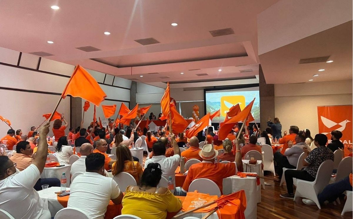 Se renovaron más de 1.100 puestos entre comités ejecutivos, fiscalías y delegaciones partidarias. Se renovaron más de 1.100 puestos entre comités ejecutivos, fiscalías y delegaciones partidarias.