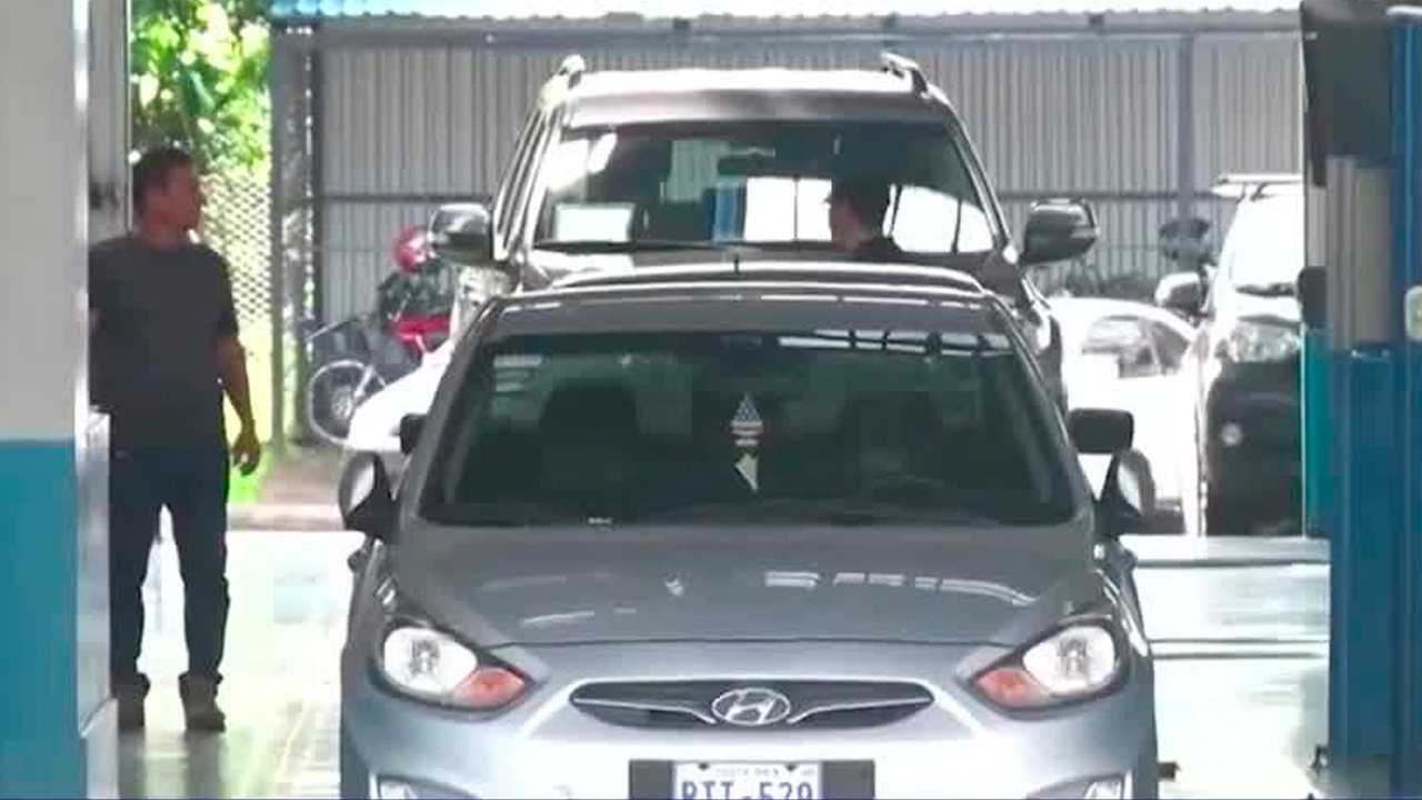 Hombre fallece durante revisión técnica vehicular en Dekra