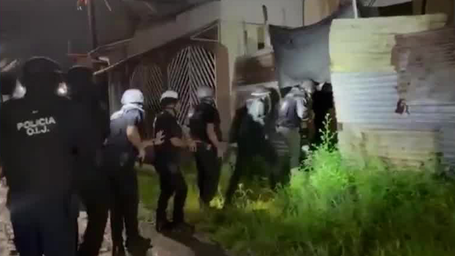 Ocho sujetos son detenidos por homicidio en Limón Ocho sujetos son detenidos por homicidio en Limón