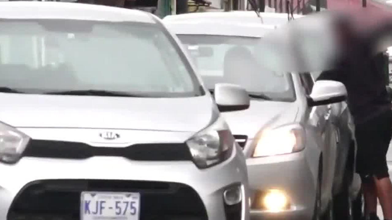 “Limpiaparabrisas” amenazan conductores
