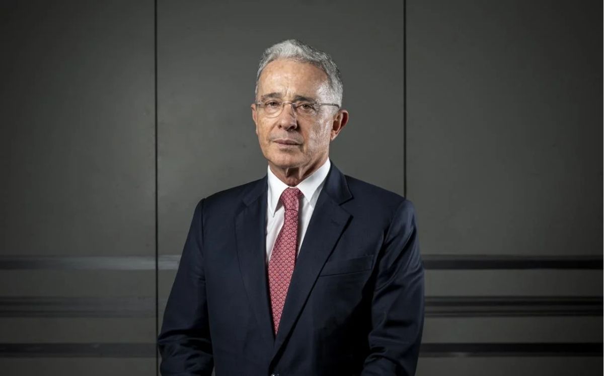 El expresidente Álvaro Uribe Vélez, declarado culpable de fraude procesal y soborno en actuación penal. El expresidente Álvaro Uribe Vélez, declarado culpable de fraude procesal y soborno en actuación penal.