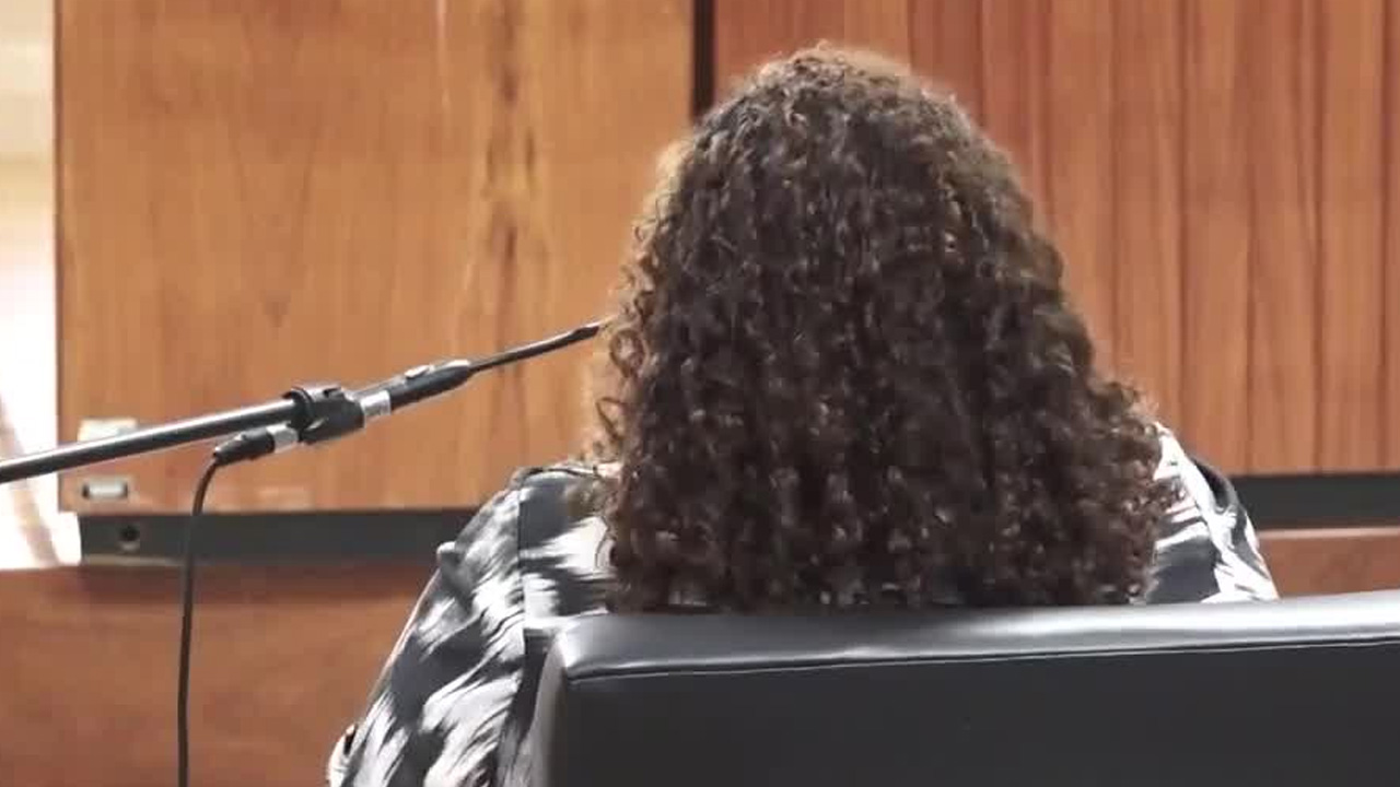 Juicio por tráfico de influencias avanza sin Celso Gamboa
